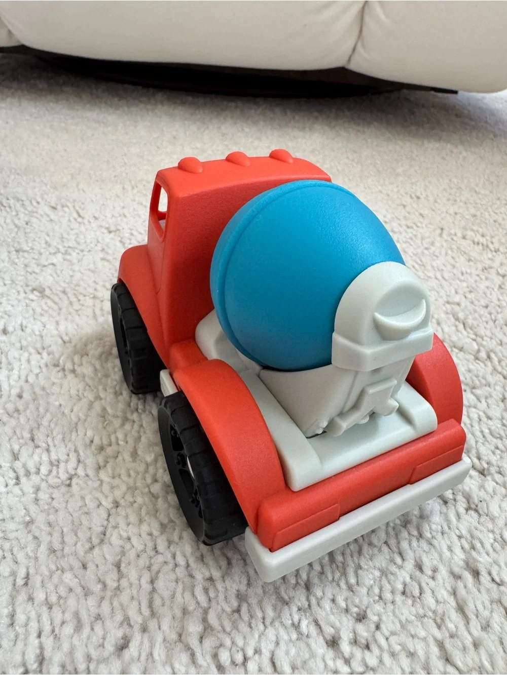 Bright Red Fox Car and Colorful Construction Truck Set for Kids